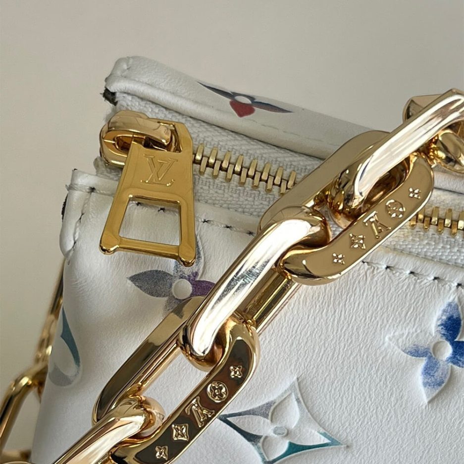 LV Coussin PM