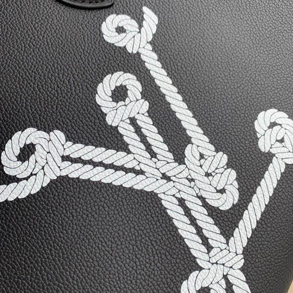 LV OnTheGo MM